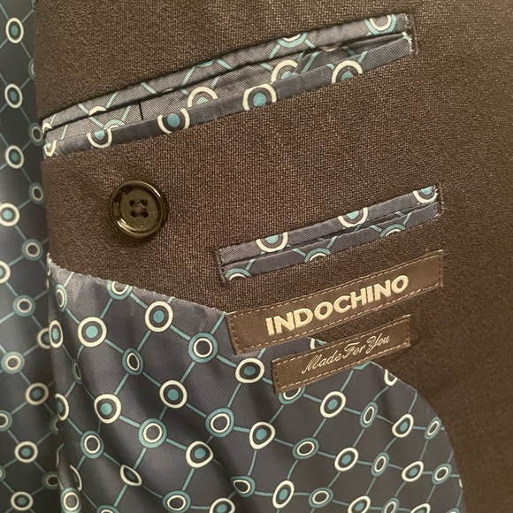 COPY - Men’s 2 Piece Wool Suit - Size Large - Picture 2 of 12